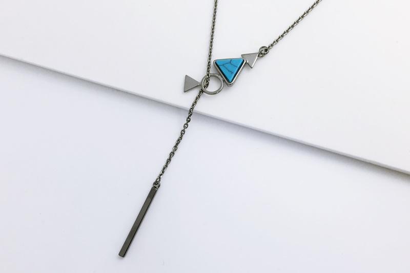 [Ozel] Sensual Turquoise Gemstone Necklace