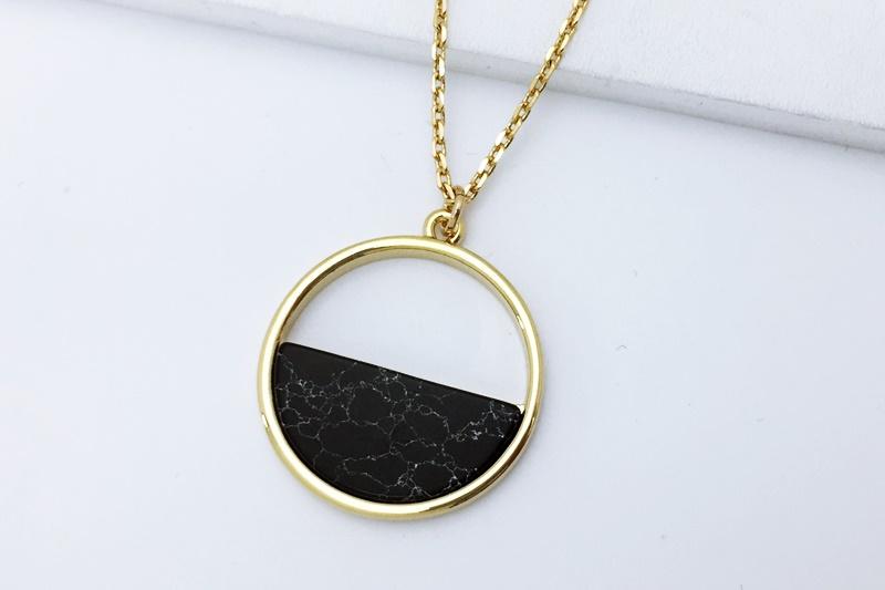 [Ozel] Feminine Necklace