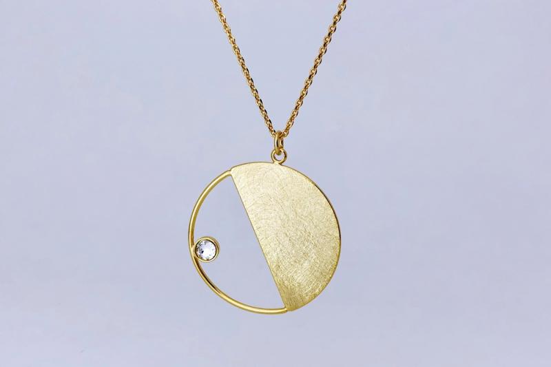 [Ozel] Modern Classic Asymmetrical Curve Glossy Brass Necklace
