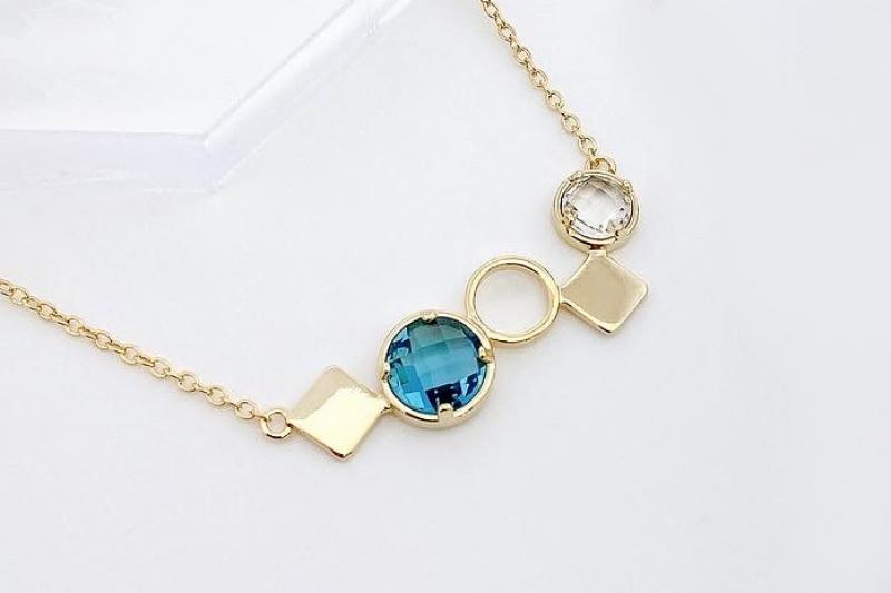 [Ozel] Elegant Glass Necklace