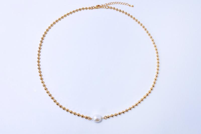 [Ozel] Trendy Glossy Freshwater Pearl Brass Pearl Necklace
