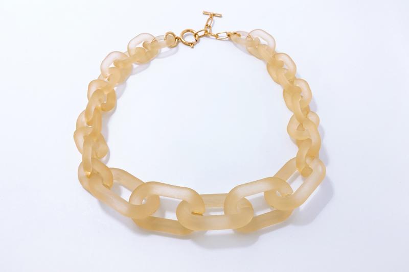 [Ozel] Feminine Acrylic Necklace
