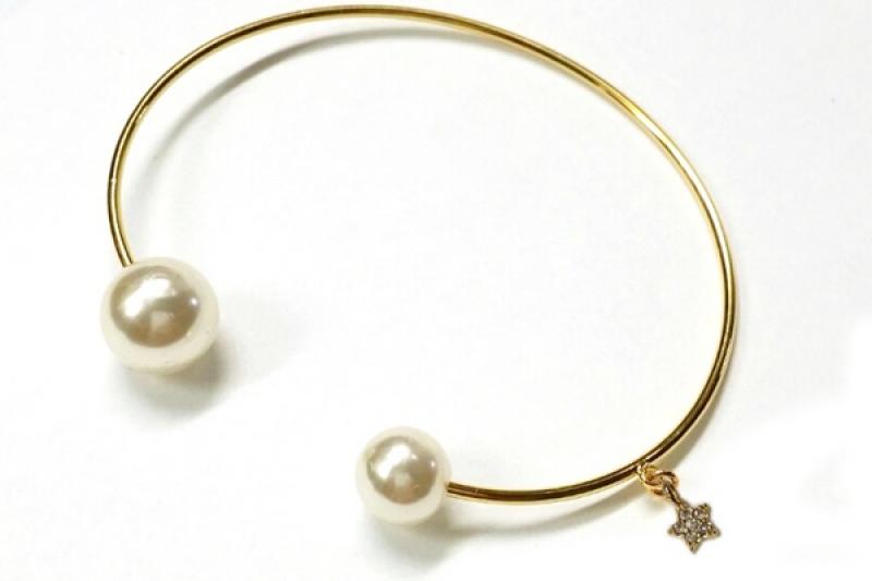 [Ozel] Luxurious glossy brass pearl cubic zirconia bracelet