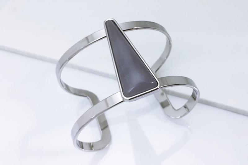 Feminine Glossy Brass Zinc Alloy Bracelet