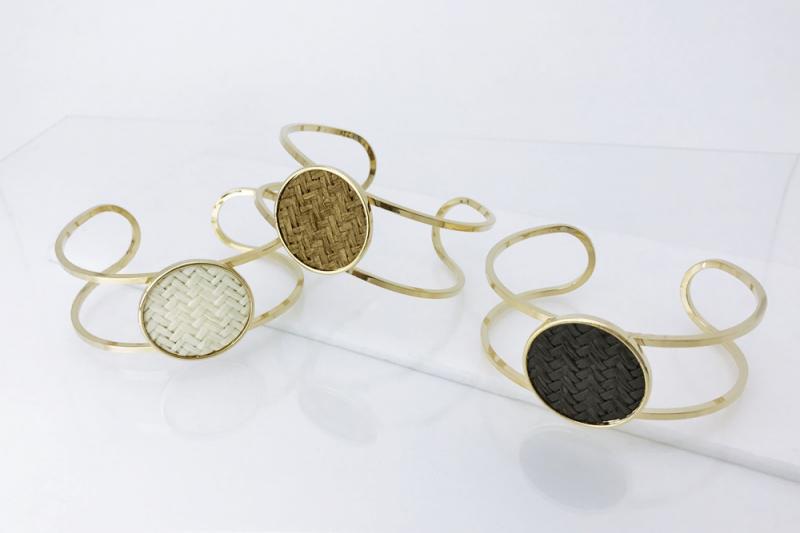 [Ozel] Sophisticated Glossy Brass Bracelet