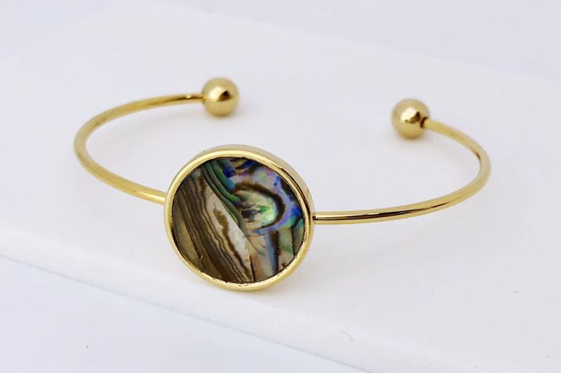 [Ozel] Chic Point Glossy Wire Natural Abalone Shell Brass Zinc Alloy Bracelet