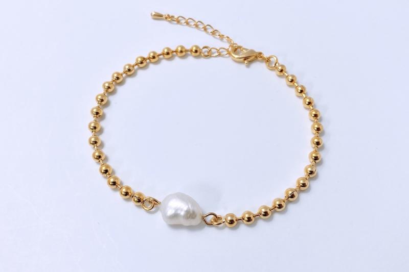 [Ozel] Unique Mood Glossy Chain Freshwater Pearl Brass Pearl Bracelet