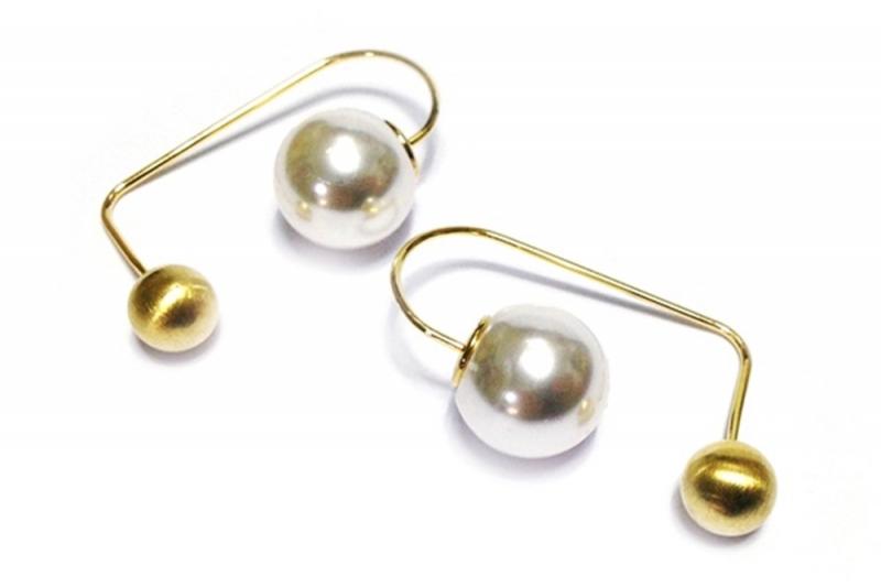 Mood Glossy Brass Pearl Earrings [Ozel]