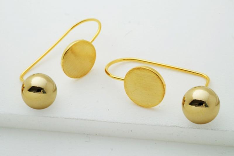 Subtle Charm Glossy Brass Earrings [Ozel]