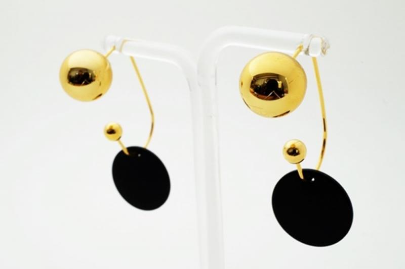 Ozel] Daily Point Glossy Brass Earrings