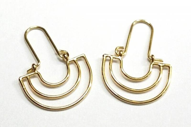 [Ozel] Chic Point Glossy Brass Zinc Alloy Earrings