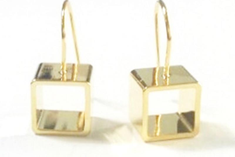 [Ozel] Modern Classic Glossy Brass Earrings