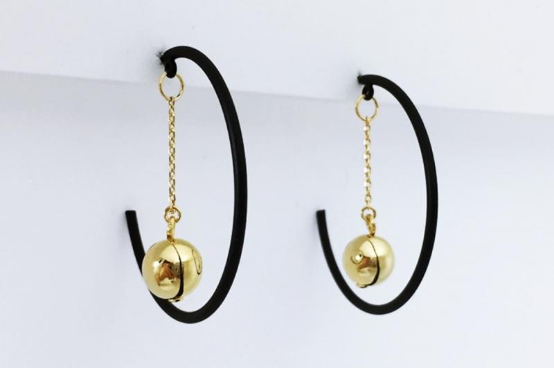 [Ozel] Chic Point Glossy Brass Earrings