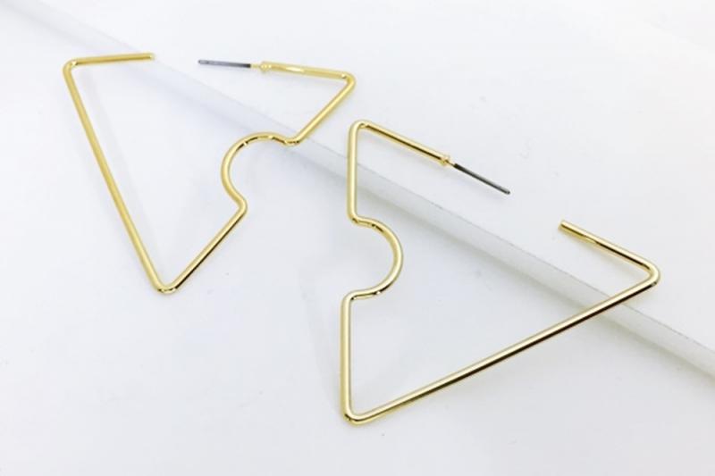 [Ozel] Point Look Glossy Brass Earrings