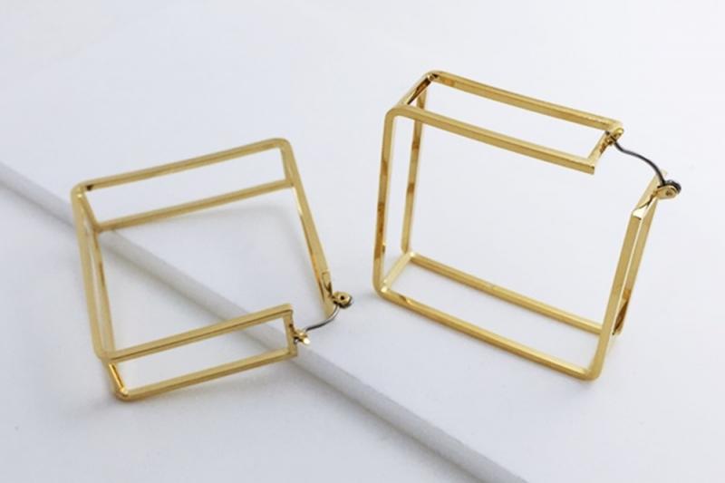 [Ozel] Romantic Mood Glossy Brass Earrings