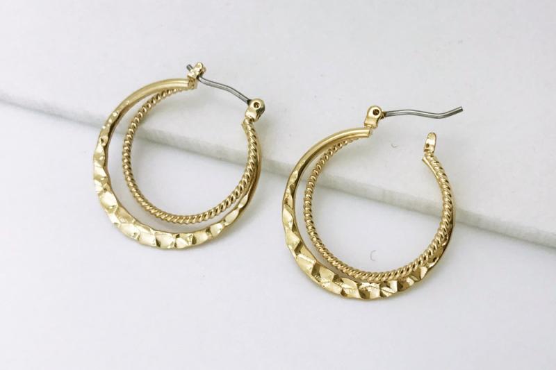 [Ozel] Delicate Fit Glossy Brass Earrings