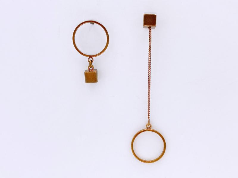 [Ozel] Shiny BRASS Earring