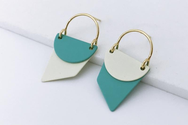 Casual Mood Glossy Brass Earrings [Ozel]
