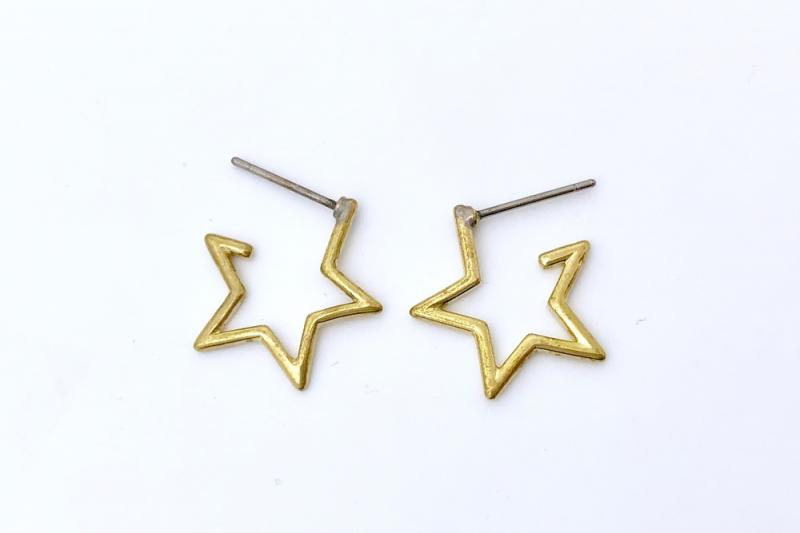 [Ozel] Point Look Glossy Brass Earrings