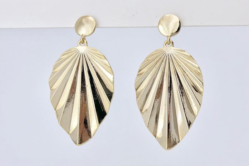 ] Sophisticated Glossy Zinc Alloy Earrings [