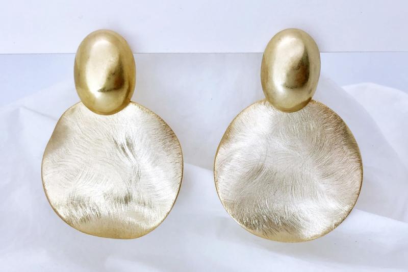 [Ozel] Casual Mood Asymmetrical Curve Glossy Vintage Plated Brass Earrings