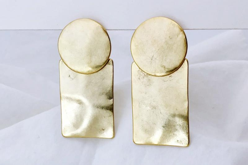 [Ozel] Luxurious Vintage Plated Zinc Alloy Earrings