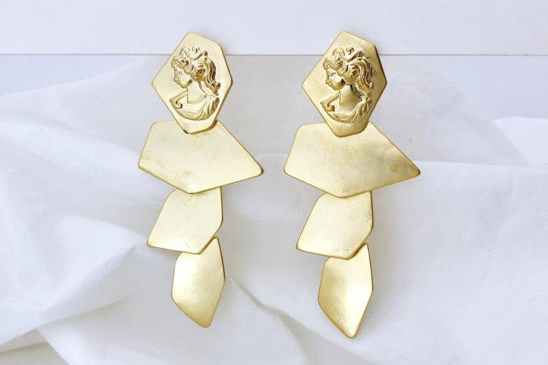 [Ozel] Wedding Guest Look Vintage Plated Zinc Alloy Earrings