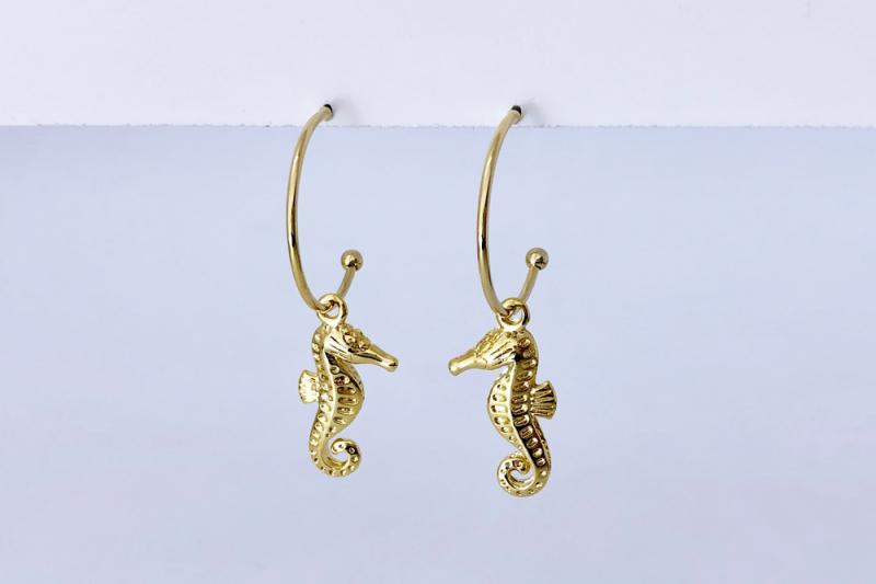 [Ozel] Luxurious Glossy Wire Brass Zinc Alloy Earrings