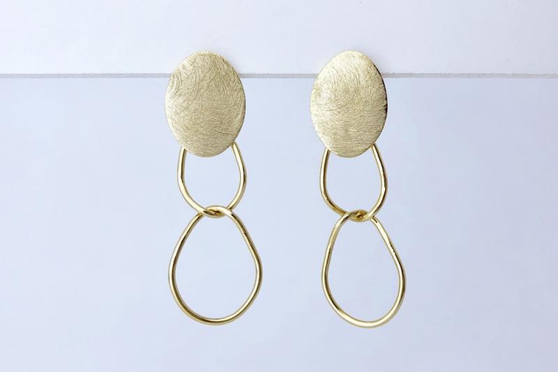 [Ozel] Girlfriend Gift Asymmetrical Curve Glossy Brass Earrings