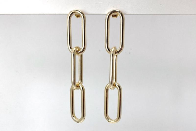 [오젤] 은은한 매력의 유광 아연합금 귀걸이