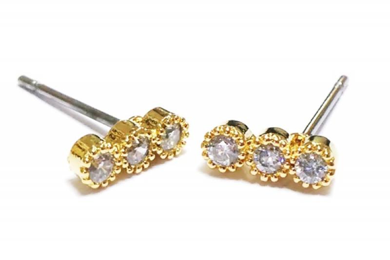 [Ozel] Girlfriend Gift Glossy Brass Cubic Earrings