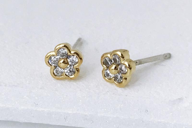 [Ozel] Trendy Glossy Brass Cubic Earrings