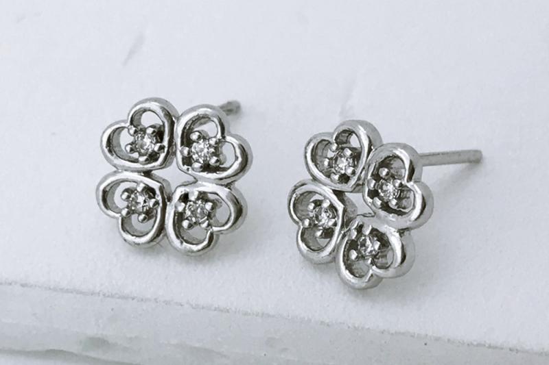 [Ozel] Sensual Glossy Brass Cubic Earrings