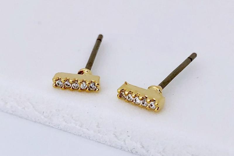 [Ozel] Daily Point Glossy Brass Cubic Earrings