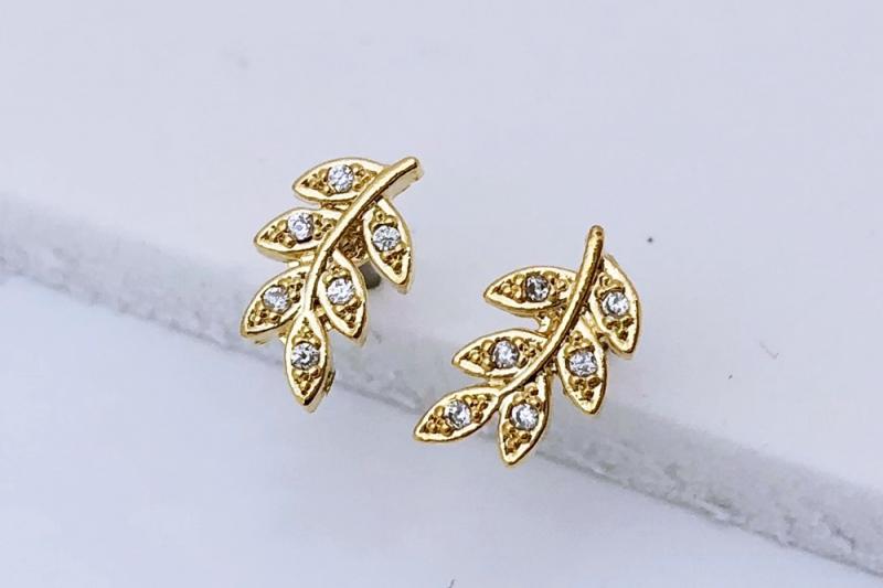 [Ozel] Delicate Fit Glossy Brass Cubic Earrings