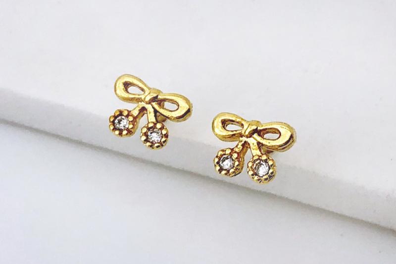[Ozel] Casual Mood Glossy Brass Cubic Earrings