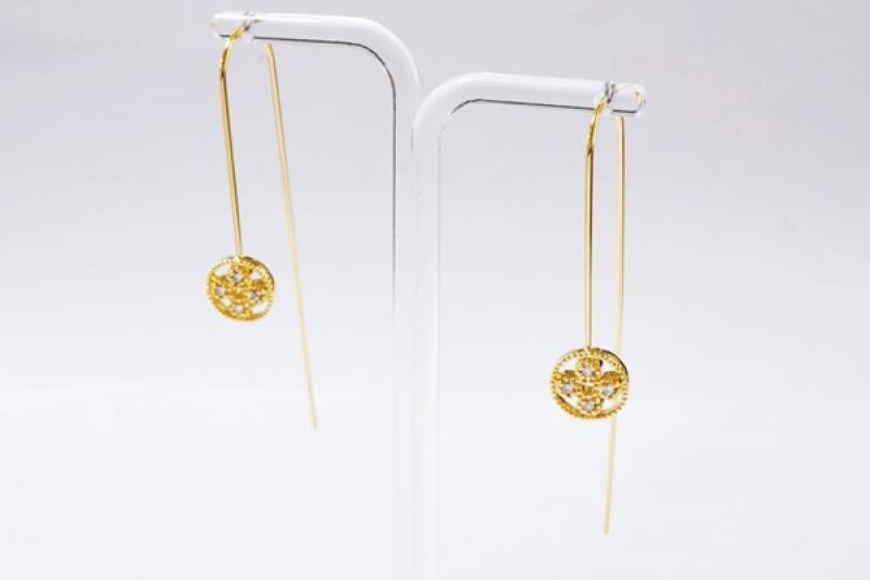 [Ozel] Unique Mood Glossy Brass Cubic Earrings