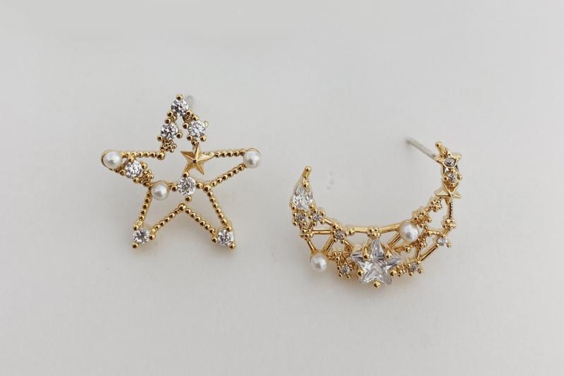 [Ozel] Shiny BRASS/ACRYLIC Pearl/Cubic Zirconia Earring