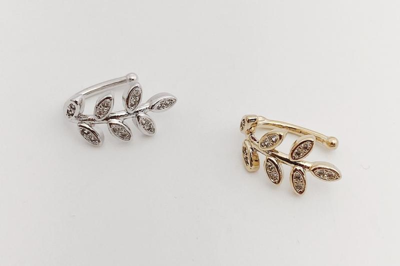 [Ozel] Shiny BRASS Cubic Zirconia Ear Cuff