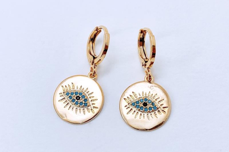 [Ozel] Stylish Glossy Brass Cubic Earrings