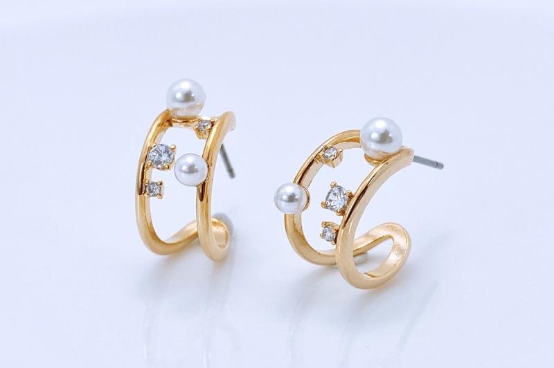 [Ozel] Shiny BRASS/ACRYLIC Pearl/Cubic Zirconia Earring