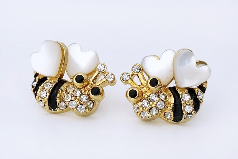 [Ozel] Chic Point Earrings