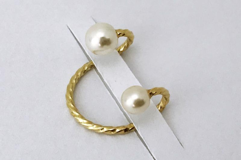 [Ozel] Sophisticated Pearl Ear Cuff