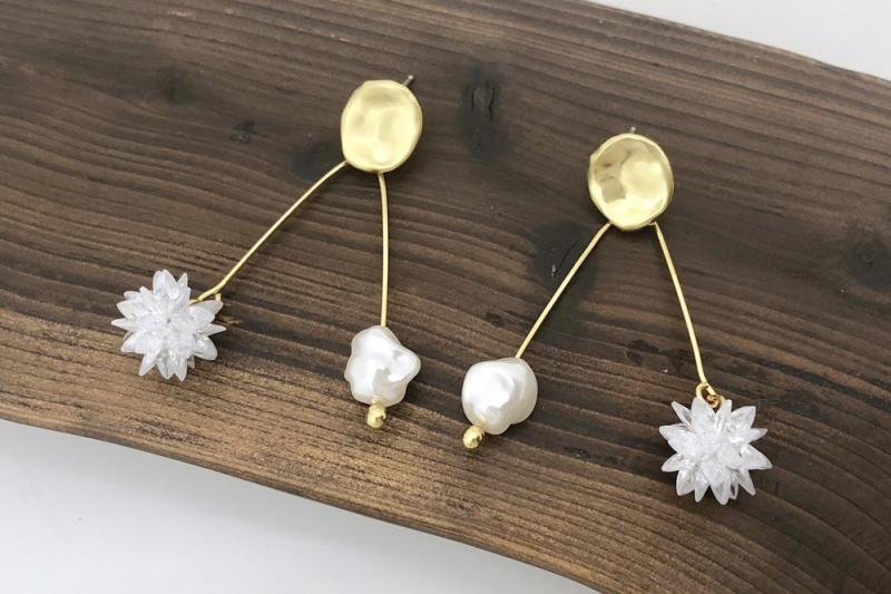 [Ozel] Elegant Pearl Earrings