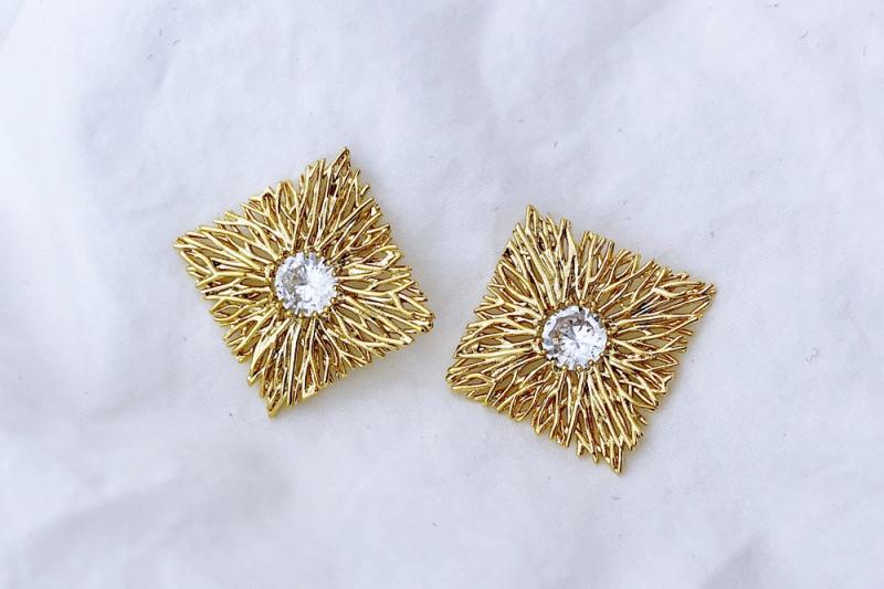 glass earrings [Ozel] Daily statement brass ring [Ozel] Daily statement glass earrings [Ozel]