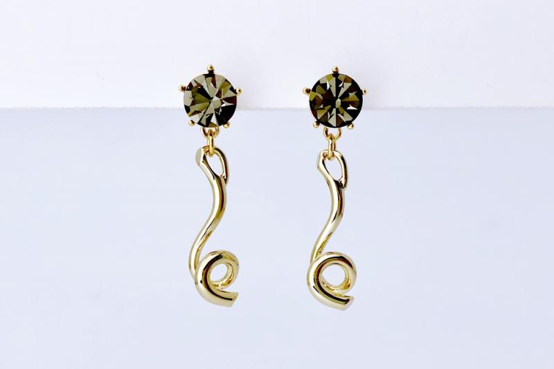 ] Delicate fit earrings [Ozel]