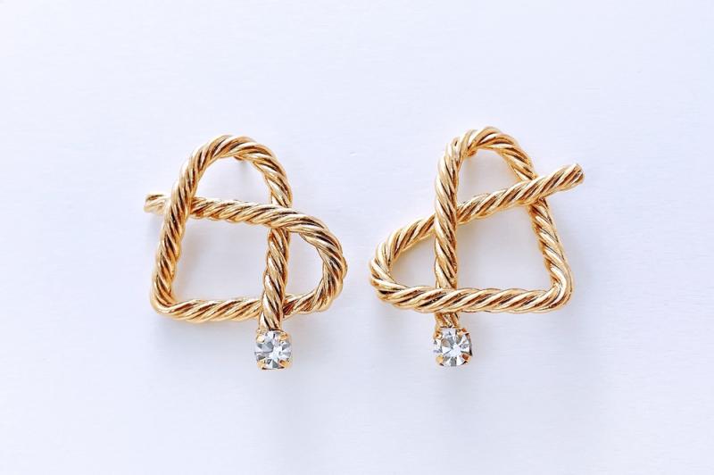 [Ozel] Statement Look Glossy Brass Earrings