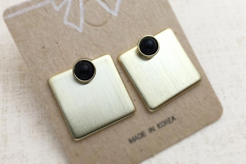 [Ozel] Trendy Matte Howlite Gemstone Brass Earrings
