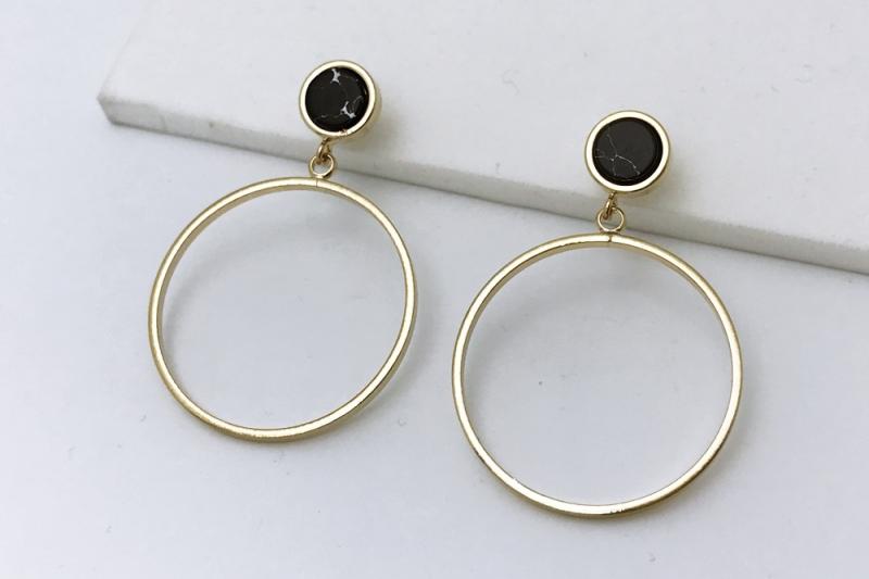 [Ozel] Shiny BRASS Howlite Earring