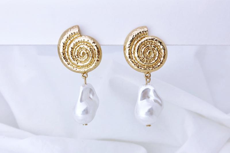[Ozel] Layered Vintage Plated Pearl Zinc Alloy Earrings